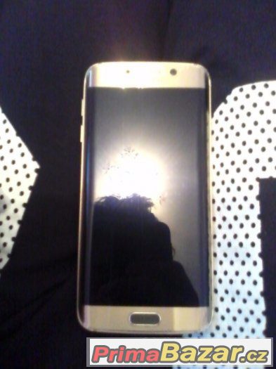Samsung Galaxy S6 Edge 32GB Platinum Gold – fotografie 1