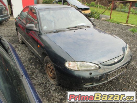 hyundai lantra 1.8 – fotografie 3