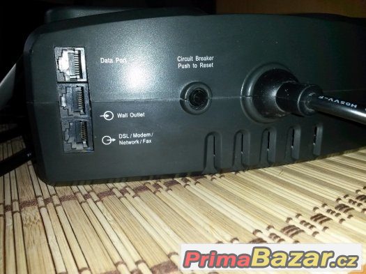 APC BACK UPS ES 700 – fotografie 1