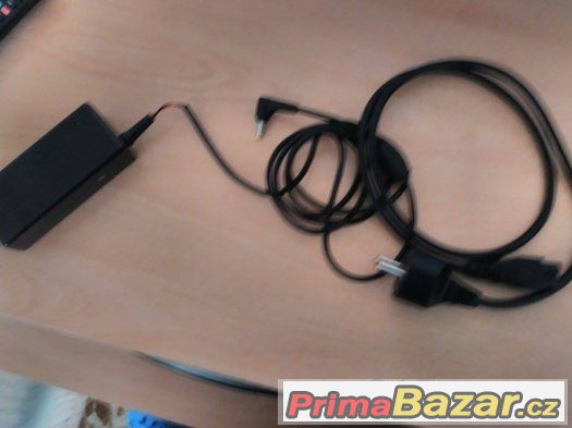 Zdroj k notebooku/netbooku (Movano) – fotografie 1