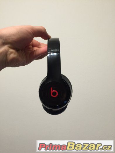 Sluchátka Beats Solo 2.0 Wirelles – fotografie 2