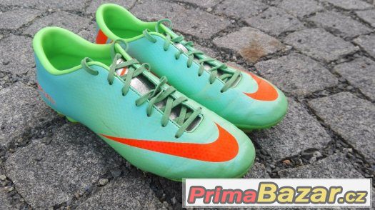 Kopačky Nike Mercurial Vel. 41,5 – fotografie 1