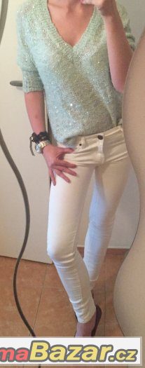 Rezervace Ann christine krasne bile dziny/skinny vel.25 – fotografie 3
