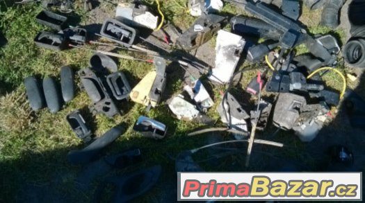 Ford Fiesta,Escort,Mondeo,Scorpio,Transit - – fotografie 3