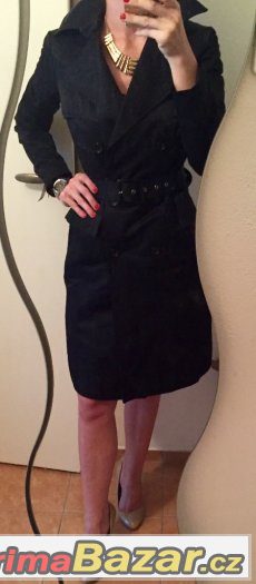 ZARA woman krasny cerny moderni trenckot/kabatek S – fotografie 2