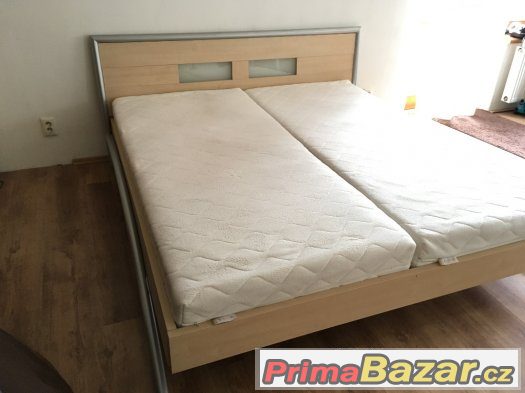 Moderní postel 180x200 + rošty a matrace – fotografie 1