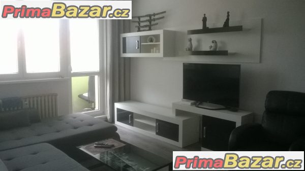 Prodaná obývací stěnu – fotografie 3