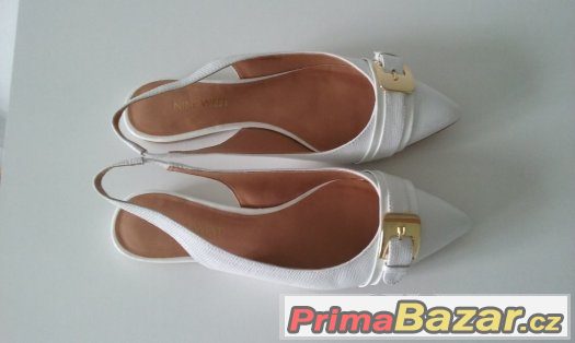 Bílé kožené baleríny s volnou patou zn. NINEWEST – fotografie 3