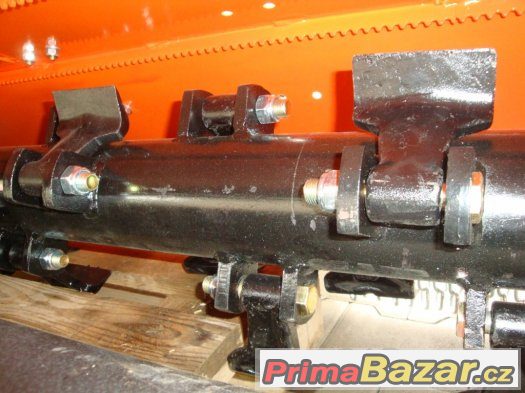 Kladívkový mulčovač BCT-205 za traktor od 70 Hp, drtič trávy – fotografie 2