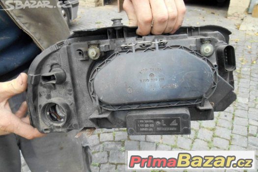 Seat Alhambra, levé přední světlo – fotografie 2