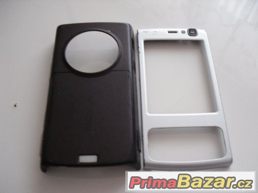 Kryty starší Nokia N95 a N95 8GB. – fotografie 3