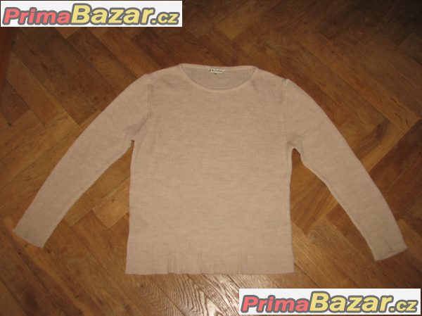 Dámský lehký svetřík na jarní/podzimní počasí