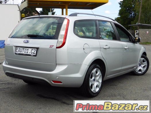 Ford Focus II Combi 2008 1.6i16V 74kW GHIA 1MAJITEL TOP STAV – fotografie 3
