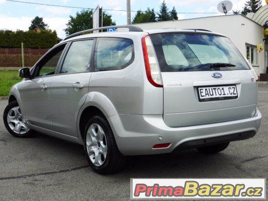 Ford Focus II Combi 2008 1.6i16V 74kW GHIA 1MAJITEL TOP STAV – fotografie 5