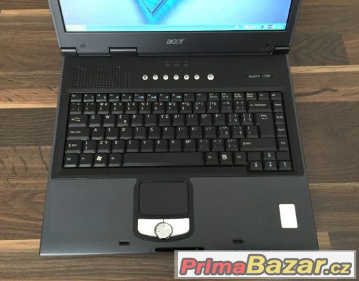 Notebook Acer Aspire 1350 series / 1355LC – fotografie 2