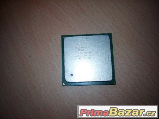 Intel celeron 1,7ghz – fotografie 1