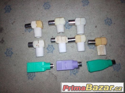 koncové konektory na koaxialní kabel a redukce z usb na ps/2 – fotografie 1