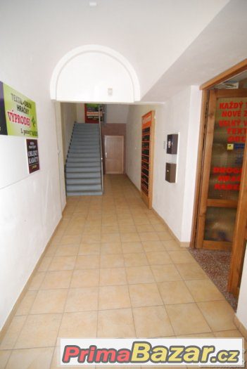 Pronájem Kanceláře, 45 m2, Nový Jičín, Masarykovo náměstí – fotografie 1