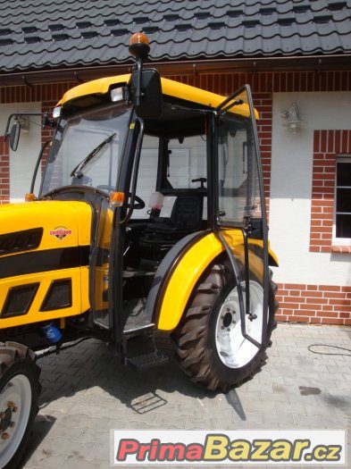 Nový traktor Dong Feng 354 s kabinou na SPZ, 35 Hp – fotografie 5