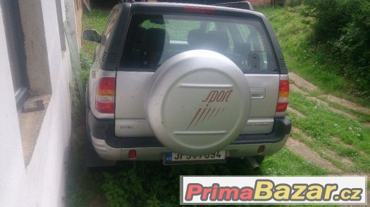 Opel Frontera 2.2 DTI – fotografie 4