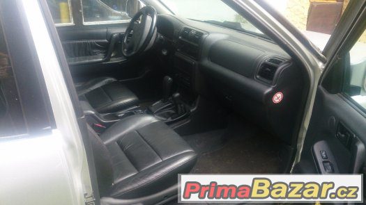 Opel Frontera 2.2 DTI – fotografie 5