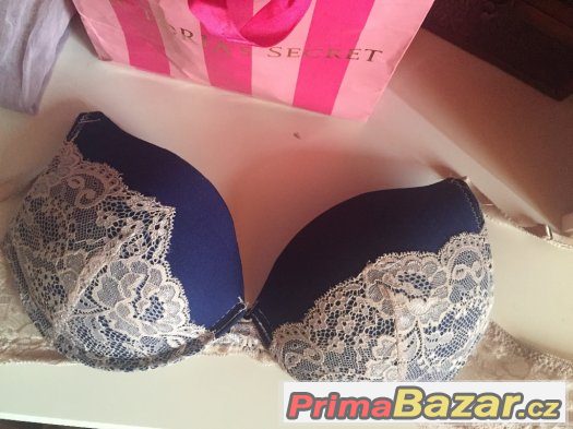 Victoria Secret podprsenka – fotografie 1