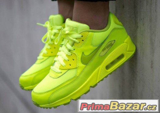 Nove boty Nike – fotografie 1