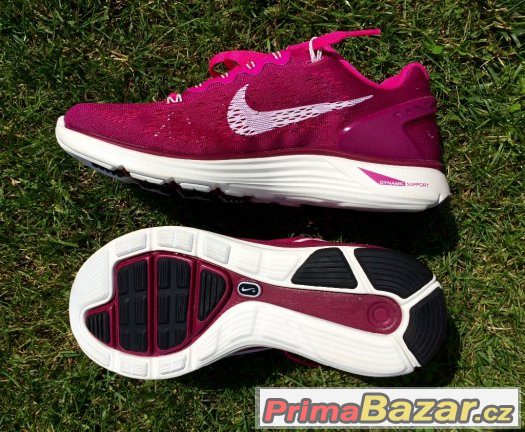 Damske bezecke boty Nike Lunarglide 5+ – fotografie 2