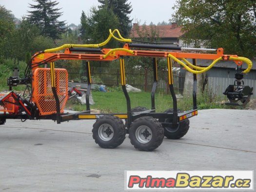 Vyvážecí přívěs s hydraulickou rukou za traktor, vyvážečka – fotografie 1