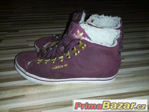 ADIDAS vel.5 a 1/2 – fotografie 1