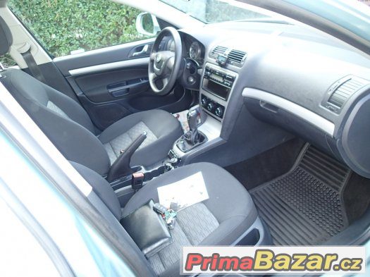 Škoda Octavia 1.6TDi Koup.ČR,1.majitel,Servisní kniha – fotografie 4