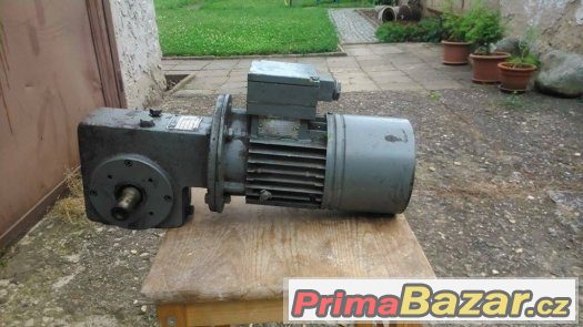 Prodám 3 elektromotory s převodovkou – fotografie 1