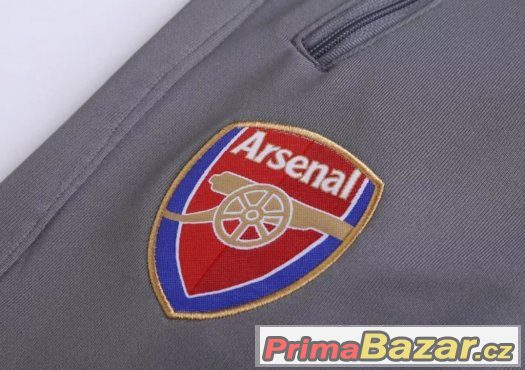 Arsenal souprava 16/17  2 – fotografie 3