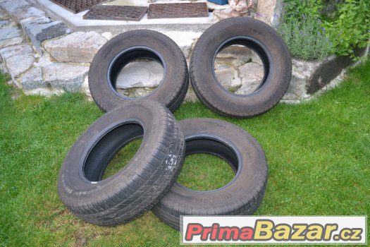 Pneumatiky M+S Barum Bravuris 4x4 245/70 R16 107H – fotografie 1