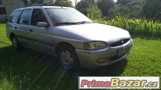 Ford Escort 1.4 combi – fotografie 4