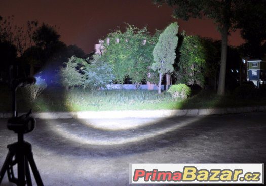 Voděodolná LED baterka UltraFire Cree XM-L T6 – fotografie 5