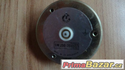 Elmotorky SM 250-20 220V 50hz 250/1min ot – fotografie 2
