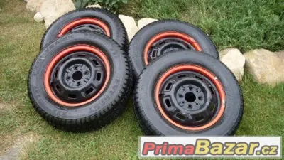 zimní pneu R13