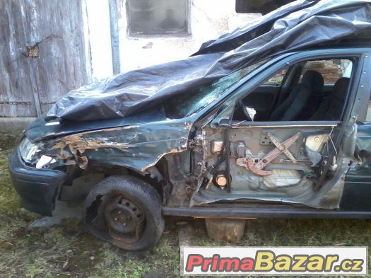 Honda Civic Aerodeck 1.5 v , r.v.2000 – fotografie 2