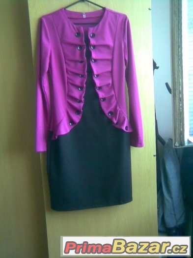 DÁMSKÉ    LUXUSNÍ   ŠATY – fotografie 2