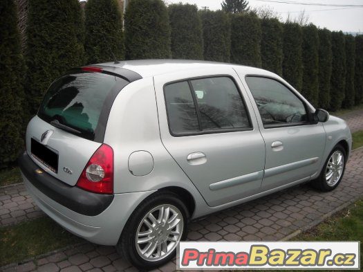 Renault Clio 1.5DCi INITIALE PARIS R.v. 7/2003 – fotografie 4
