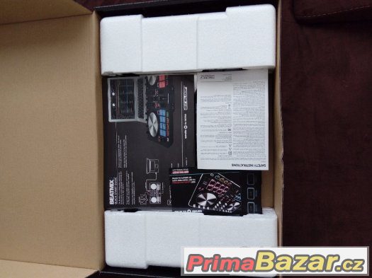 Reloop Beatmix 2 mk2 – fotografie 2