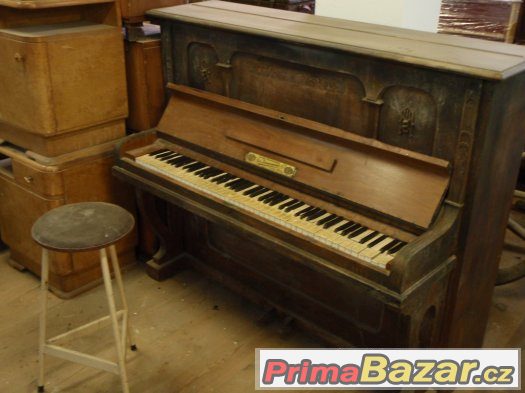 Klavír Leipziger Pianofortefabrik Gebr Zimmermann 1906 – fotografie 1