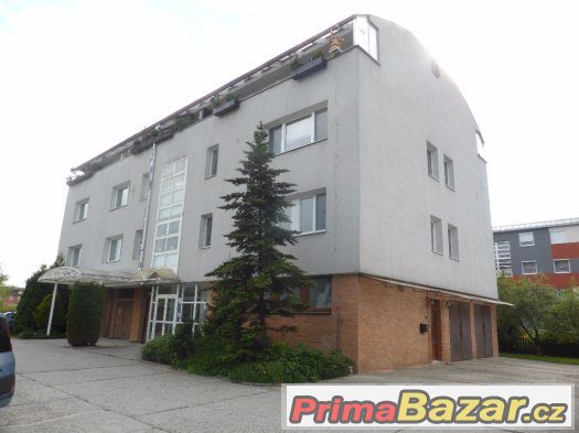 K prodeji atypický dvoupodlažní mezonetový byt 130 m2 Zlín – fotografie 2