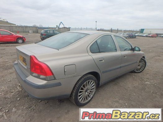 Volvo S60 T5 2002 - náhradní díly – fotografie 2