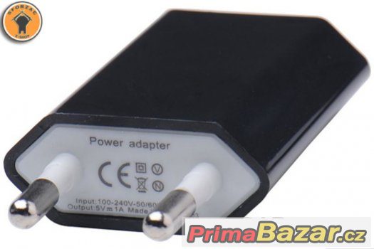 Univerzální USB síťový nabíjecí adaptér černý – fotografie 2