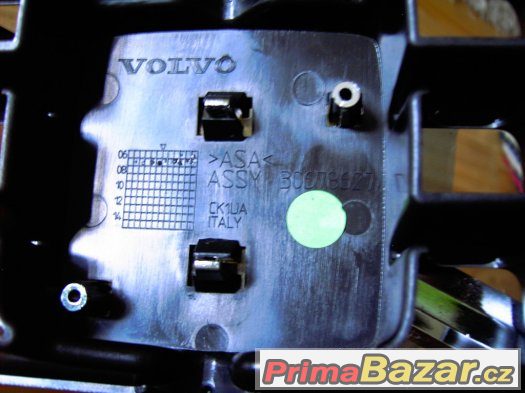 VOLVO V70, VOLVO CX90, V80 - MASKA-GRILL – fotografie 4