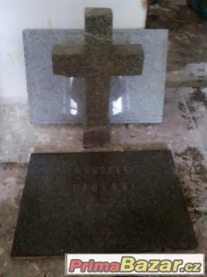 Pomník/náhrobek
