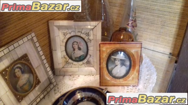 Nabízím starožitné sošky a porcelán – fotografie 4
