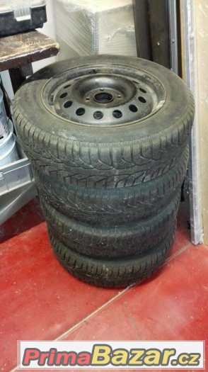 zimní gumy i s plechovými disky - FORD 195-60-R15 – fotografie 1